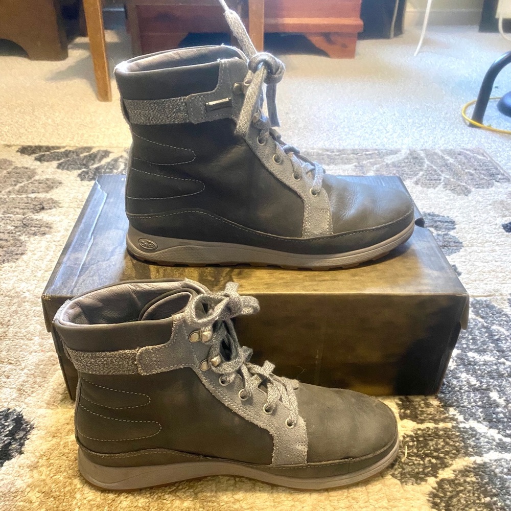 CHACO WATERPROOF BOOTS 🥾 ☔️